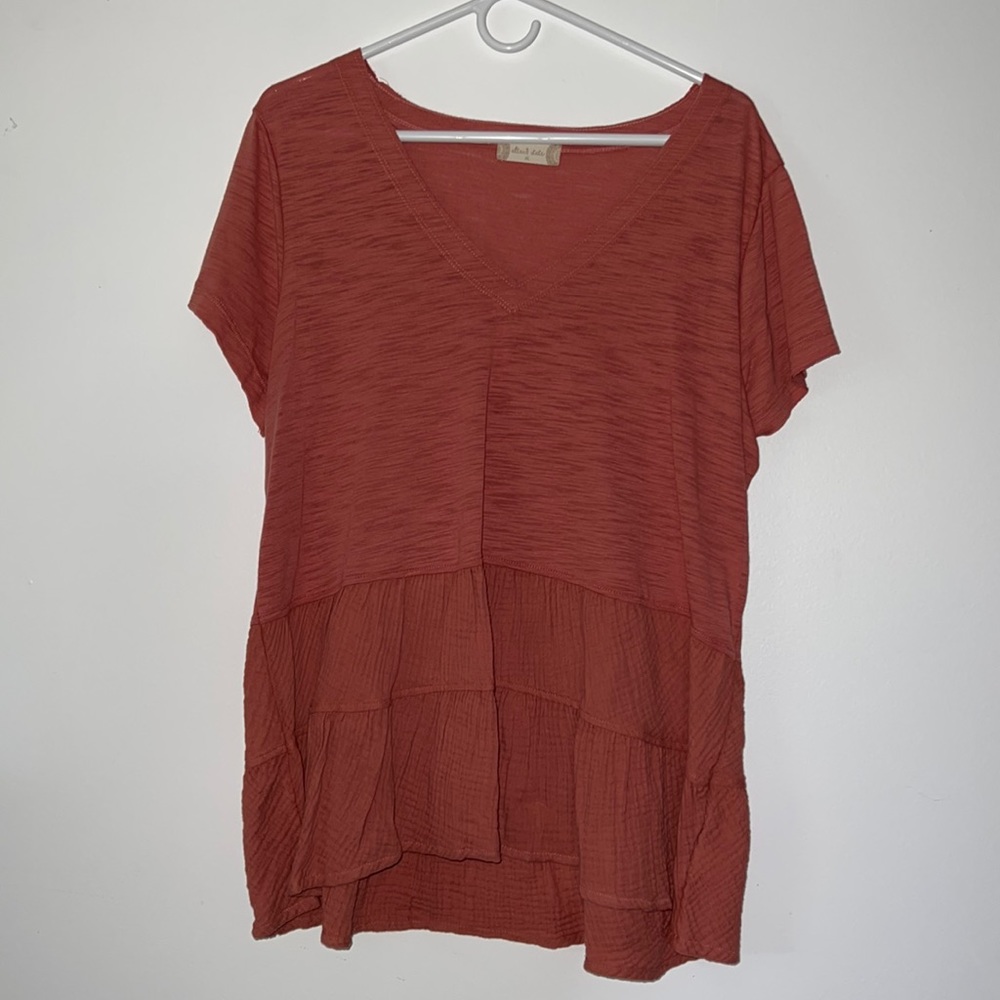 Altar’d state top